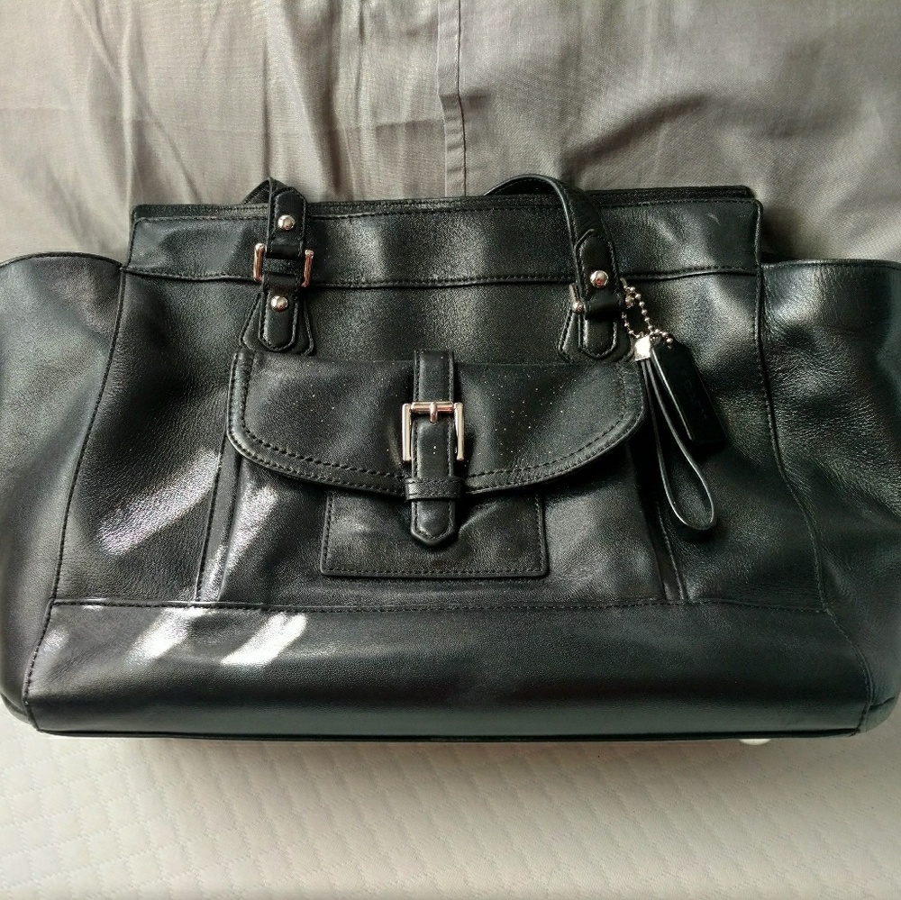 Coach black leather purse